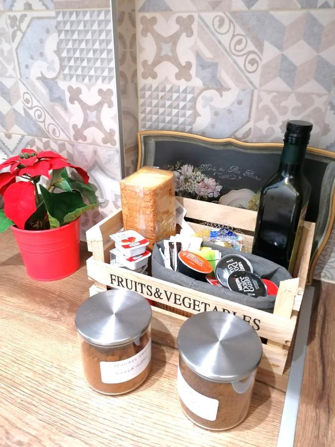 Myrsini'S Apartment Néa Péramos エクステリア 写真
