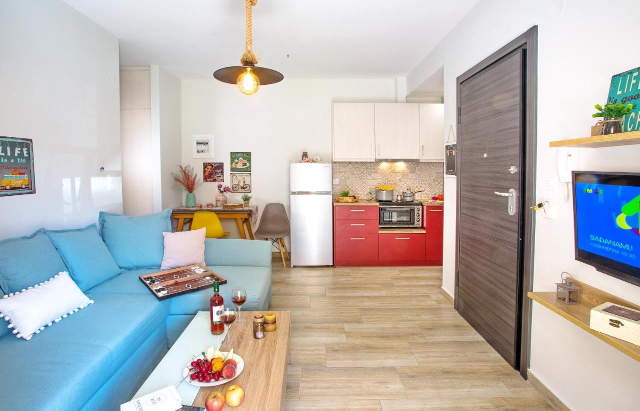 Myrsini'S Apartment Néa Péramos エクステリア 写真